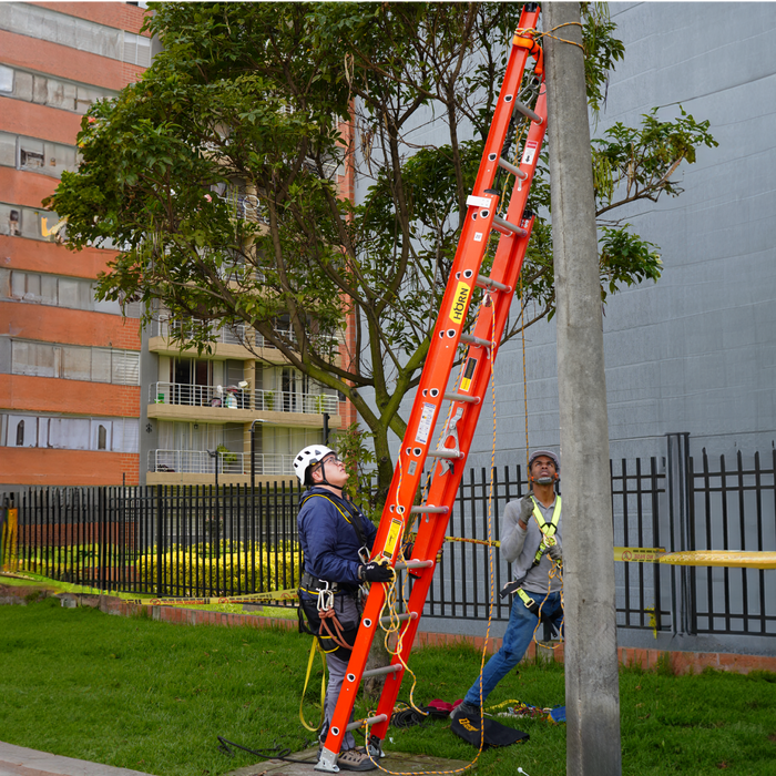 Escalera extensión dieléctrica 10 pasos / 2.59 Metros - Tipo IA
